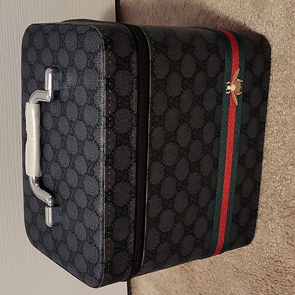 Make up bag